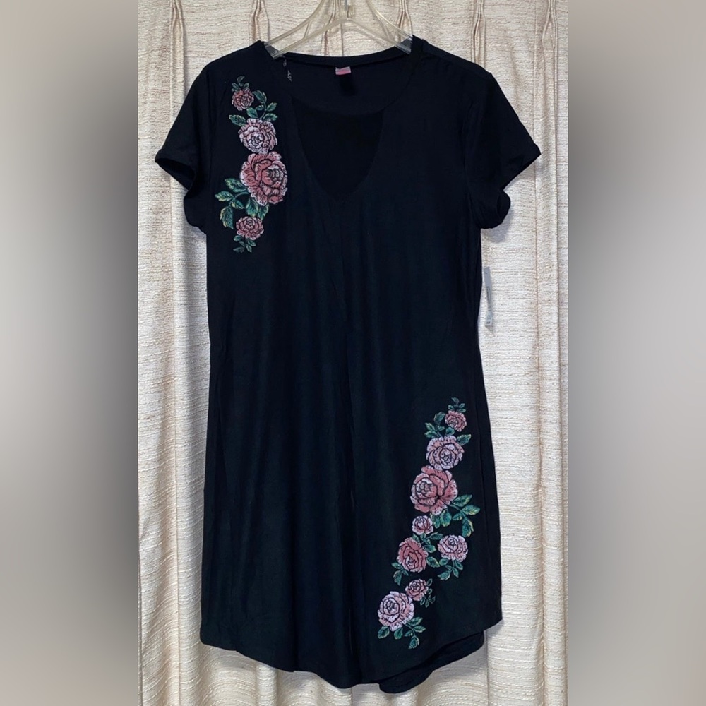 Juniors black dress NWT size XL